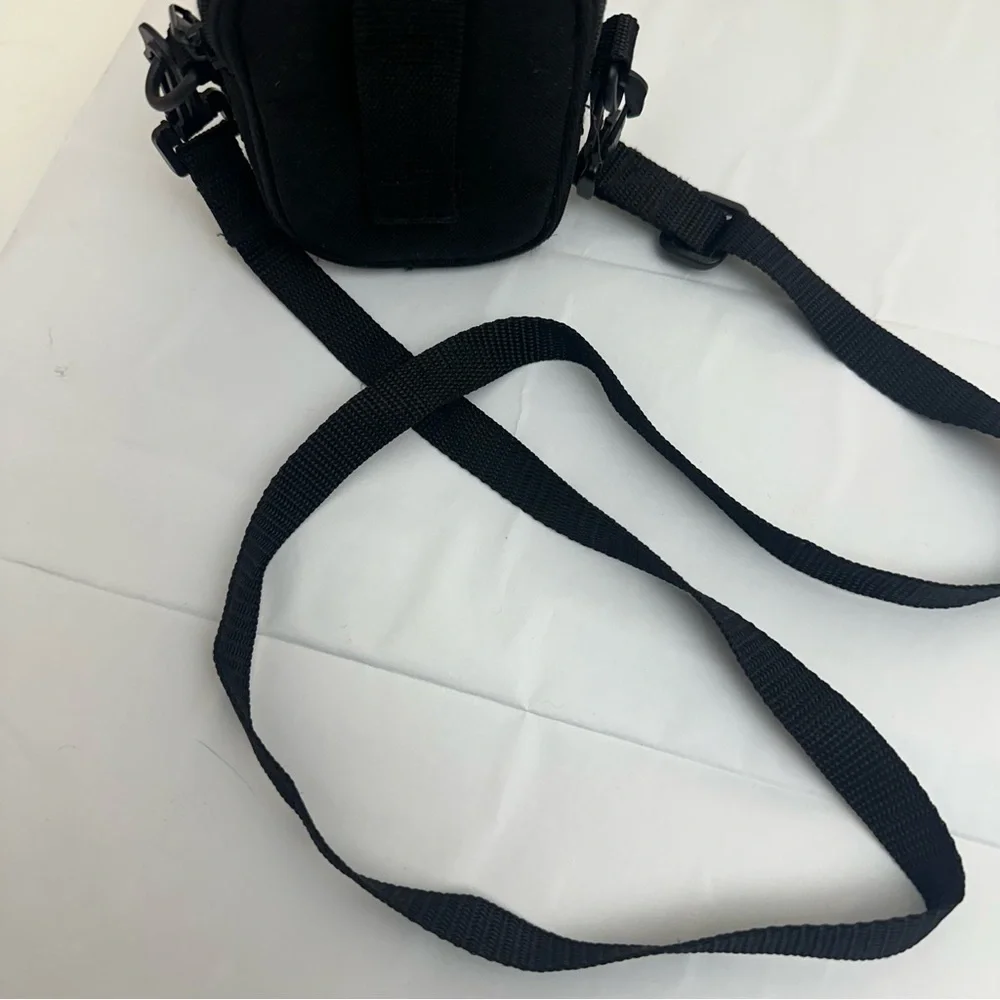 Samsonite Small Padded Camera Bag Case Black Gray Strap 5 x 3.5